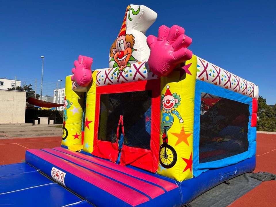 Profi  XXL Hüpfburg Clownarena 6x5m mit Rutsche – Geburtstag... in Heroldsbach