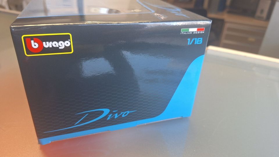 Bugatti  Divo - BURGO - 1:18 in Netphen