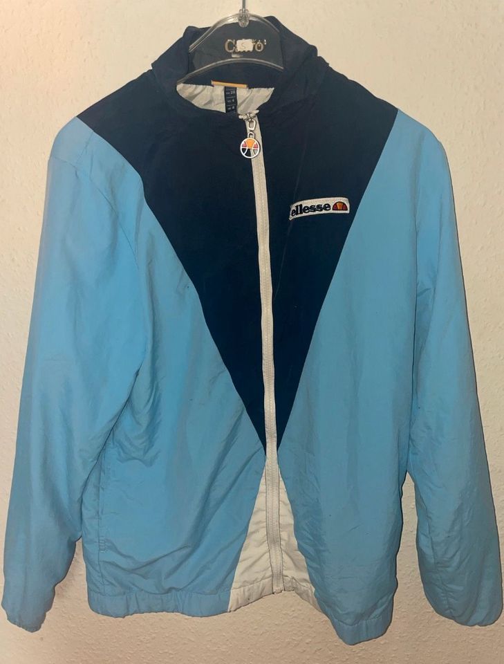 Ellesse Jacke in Bremen