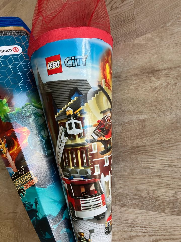 Zuckertüten 80 70 50 cm ICE Polizei Lego in Dresden