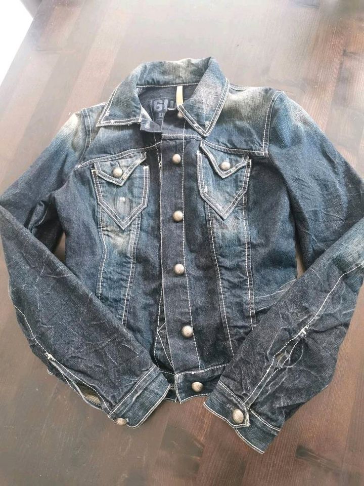 Jeansjacke dunkelblau Gr M/38 von Guess in Greven