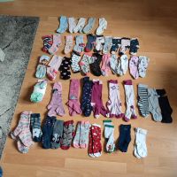 Socken, Kniestrümpfe u Stoppersocken gr.31/34 ca. 50 paar Niedersachsen - Obernkirchen Vorschau