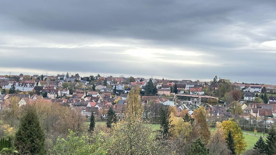 *OMA`s  klein HÄUSCHEN = ein gemütliches KUSCHELNEST* in Langenzenn