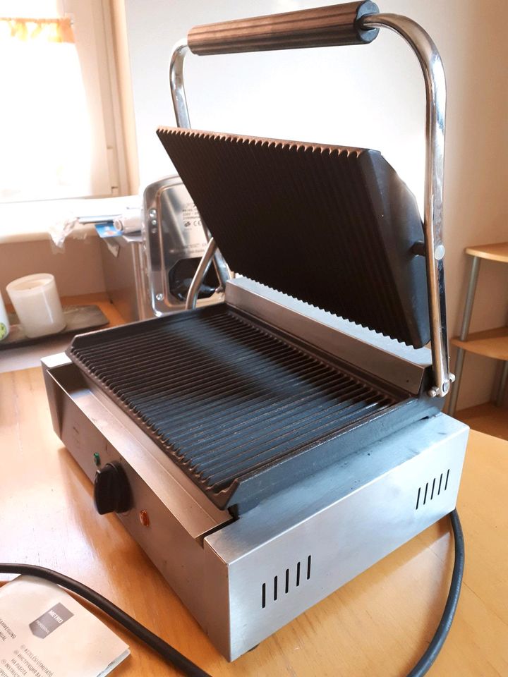 Tischgrill elektrisch in Spalt