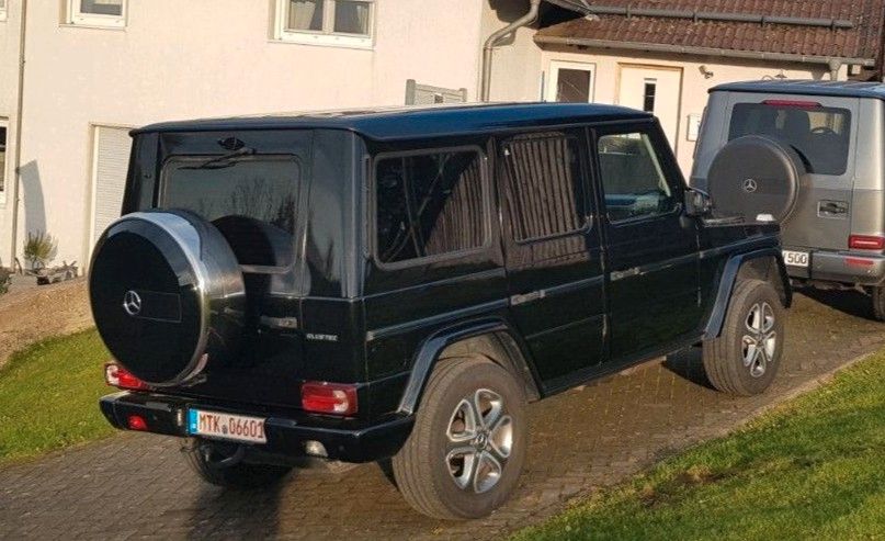 Ein Satz Original Alu-Felgen mit Reifen Mercedes G 463 in Marienheide