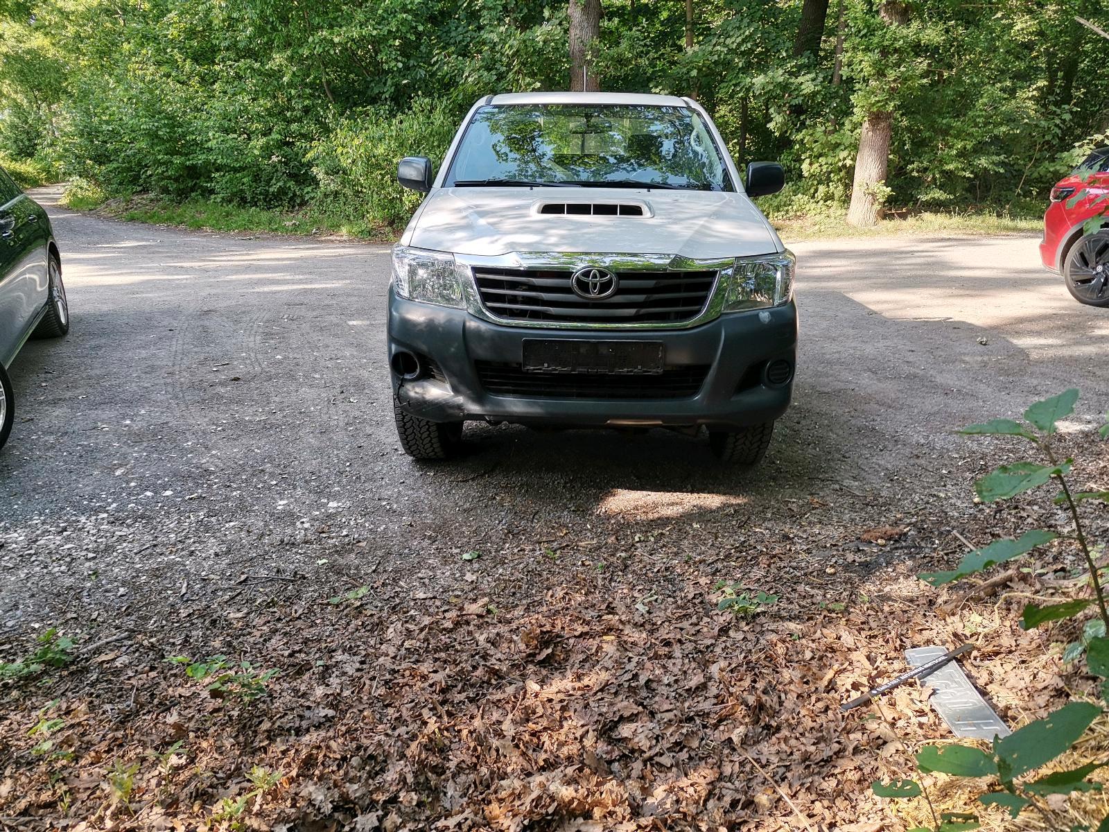 Abbildung des Autos Toyota hilux