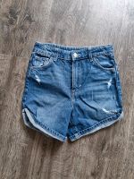 Gepflegte Jeans-Shorts von H&M, Gr. 140 Niedersachsen - Achim Vorschau