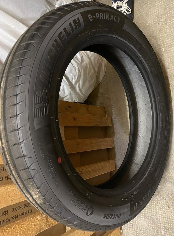 Michelin E Primacy 175/65 R17 87H EV Neu ( 6 km gefahren ) in Ottobrunn