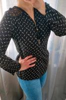 Bluse Neu Gr. 40/42 mit Federmotiv Brandenburg - Neuruppin Vorschau