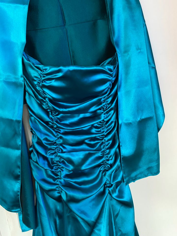Abendkleid Abschluss Kleid elegant türkis gr.40/42 L tailliert in Iserlohn