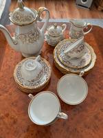 DDR Kaffeeservice für 6 Personen Goldrand Sachsen-Anhalt - Niederndodeleben Vorschau