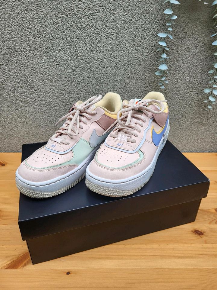 Nike Air force 40 rosa pastell mint lila top Zustand in Saarland -  Überherrn | eBay Kleinanzeigen ist jetzt Kleinanzeigen