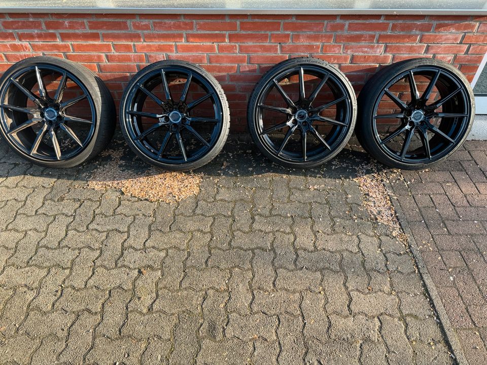 4x Alufelgen schwarz Concaver CVR4 in 8,5Jx20 ET45 für LK 5x112 in Hamburg