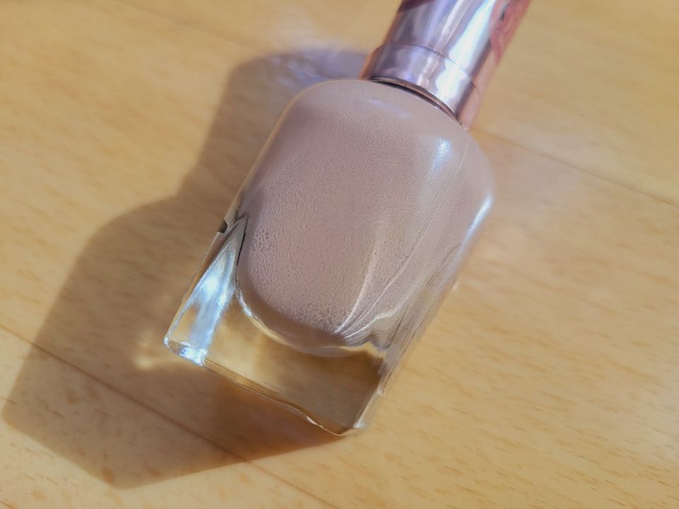 Sally Hansen Nagellack | 180 Chi on life Glanz beige creme nude in Mülheim (Ruhr)