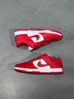 Nike Dunk By You Rot Weiß Gr. 42,5 Nordrhein-Westfalen - Herne Vorschau