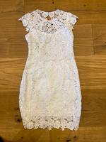 Guess Spitzenkleid weiß Rückenfrei M 38 1x getragen inkl Versand Bayern - Neukirchen vorm Wald Vorschau