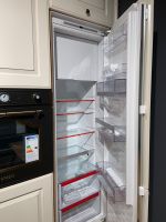 NEFF Einbau-Kühlschrank KI2823FF0 177cm Neugerät Garantie Berlin - Charlottenburg Vorschau