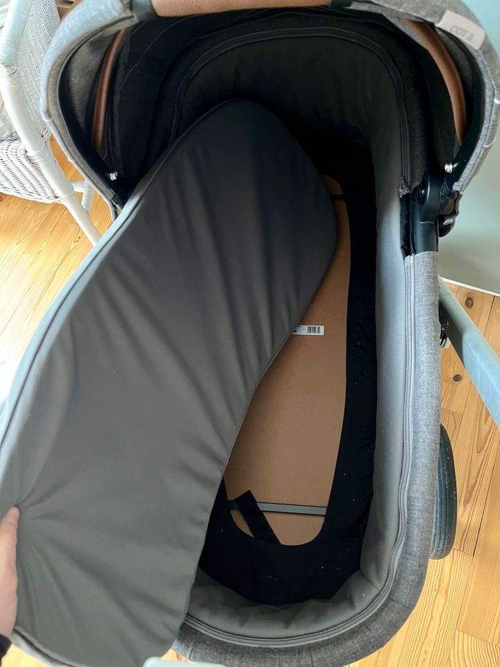 Cybex Balios Cot S Babywanne (wie neu) mit XXL Sonnenverdeck in München