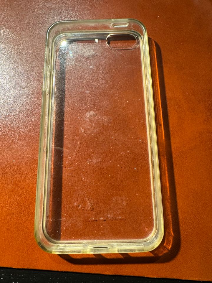IPhone SE 2016, 32GB in roségold in Aurich