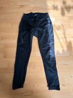 Schwarze Fahrradhose Hose Radlerhose Gr. L 44/46 Damen Hessen - Ulrichstein Vorschau