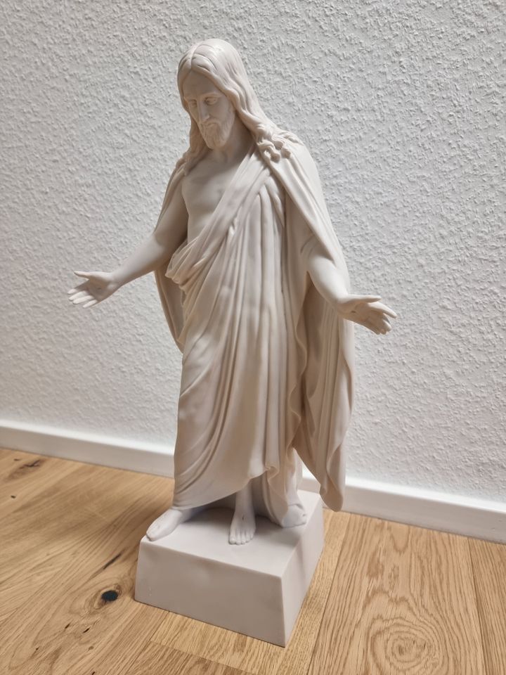 Christus Statue / belosol Statuary / H50cm B15cm in Gerlingen
