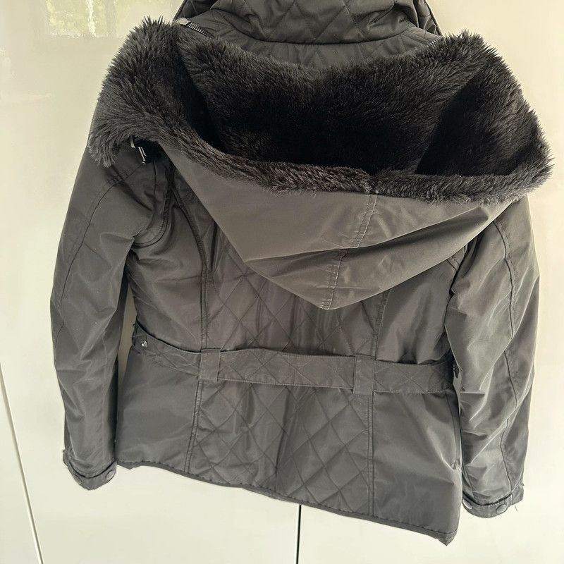 Damen Wellensteyn Daunenjacke Winterjacke Gr. M in Dinslaken