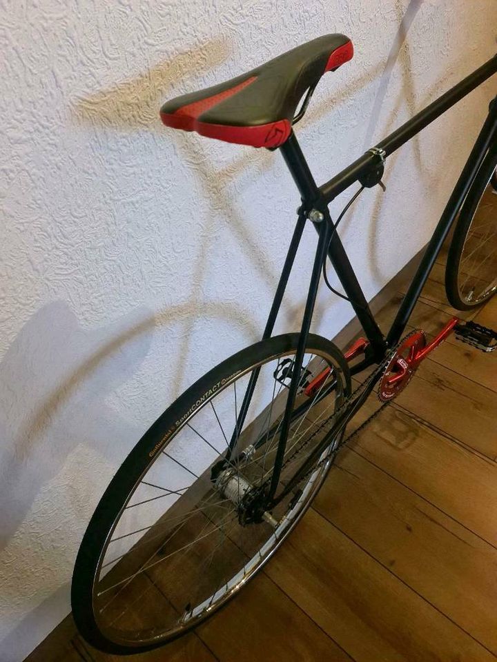 Peugeot Rennrad Fahrrad 3 Gang Fixie Singlespeed Optik 58cm 28" in Erbach