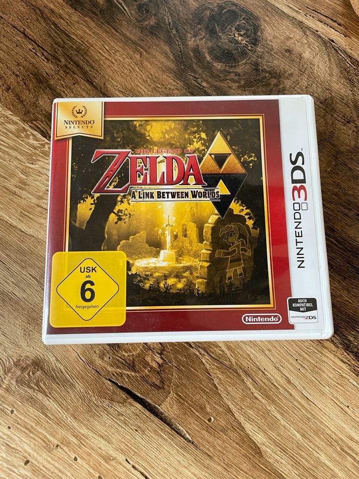 Zelda - A Link between Worlds (3DS) in Losheim am See