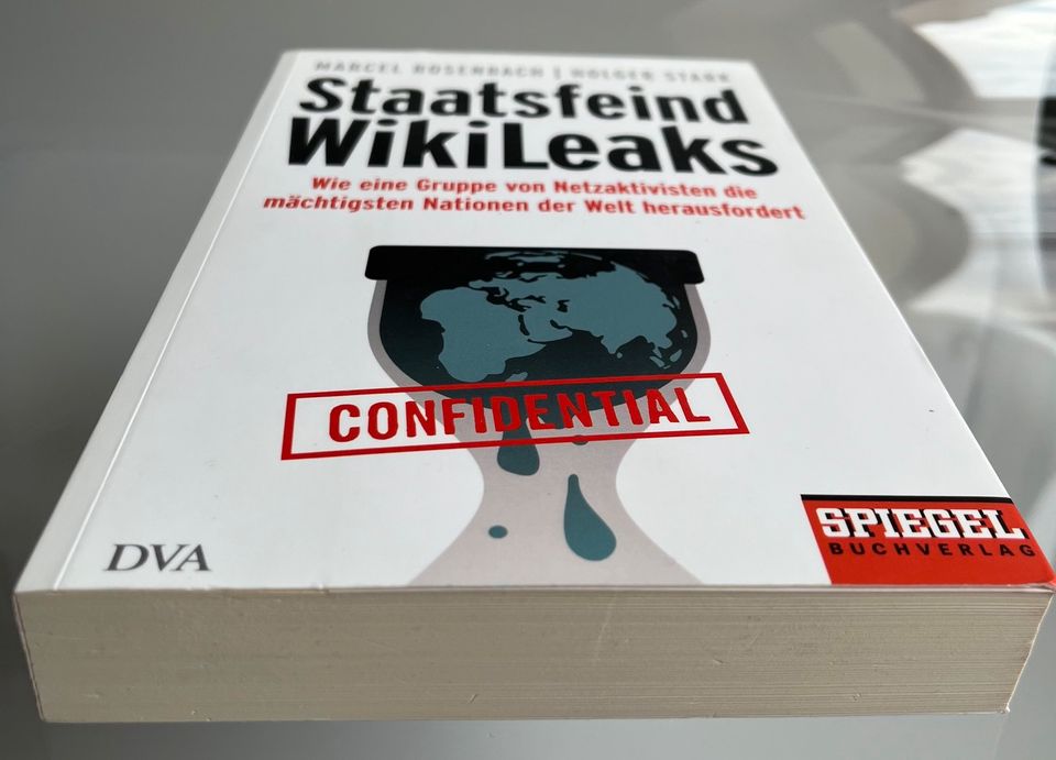 STAATSFEIND WikiLeaks - Marcel Rosenbach & Holger Stark in Braunschweig