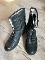 Gefütterte Stiefeletten mit Absatz von S.Oliver, schwarz, Gr. 40 Niedersachsen - Radbruch Vorschau