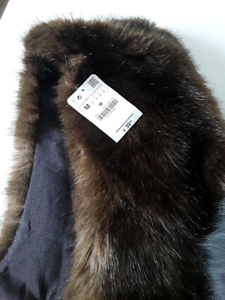 2 schöne Fake Fur Fell Schals Kragen neu braun und grau je 35 Eur in Schladen