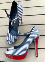 BUFFALO Vintage HIGH HEELS Peeptoe Riemchenpumps maritim Gr. 41 Berlin - Pankow Vorschau
