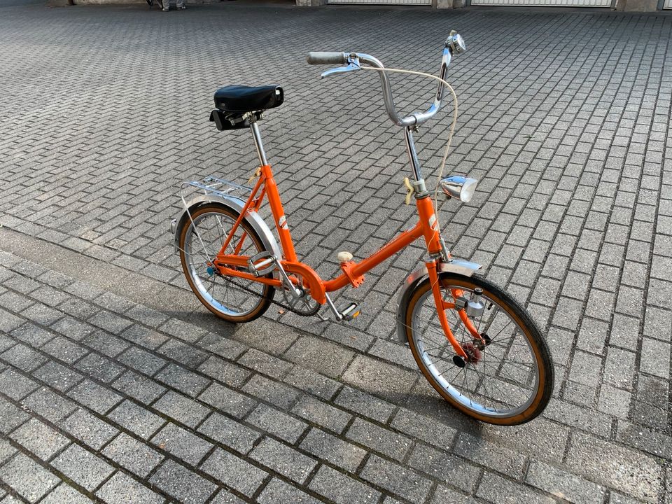 70er Jahre Klapp-Fahrrad in Essen