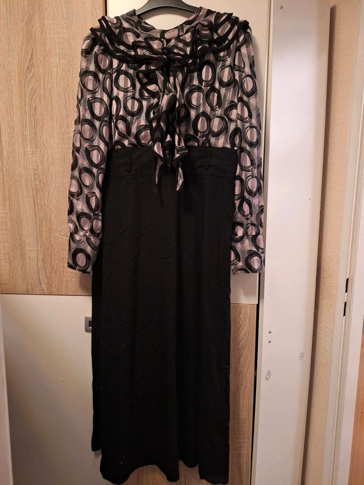 Abendkleid 25 € in Wiesbaden