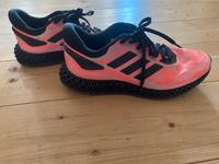 Adidas 4D in 39 schwarz/ korall Baden-Württemberg - Karlsruhe Vorschau