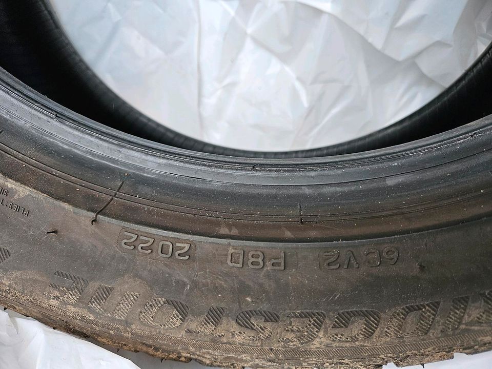 4x Bridgestone Reifen  215/50 R18 92W nur5tsd km gefahren in Köln