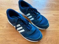 ADIDAS Sport Schuhe Sneaker 39 1/3 , 6 1/2 blau Turnschuhe Brandenburg - Fredersdorf-Vogelsdorf Vorschau