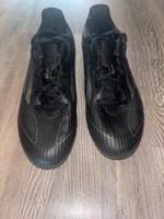 Adidas Fussball Schuhe Größe 7,5 40 Jungen Herren schwarz Bonn - Dransdorf Vorschau