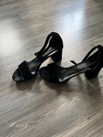 Damen Schuhe schwarz Hessen - Karben Vorschau