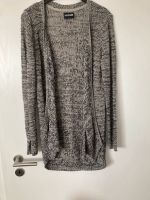 Strickjacke lang Größe S Nordrhein-Westfalen - Simmerath Vorschau