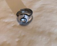 Ring aus echtem Silber (925) mit einem Glitzerstein Duisburg - Duisburg-Süd Vorschau