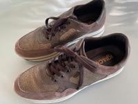 Damen Sneaker Turnschuhe Echtleder Wechselfußbett braun Bayern - Burgebrach Vorschau