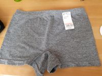 Damen nahtlose Slip Panty grau Melange Gr.  48/50 NEU Nordrhein-Westfalen - Waldfeucht Vorschau