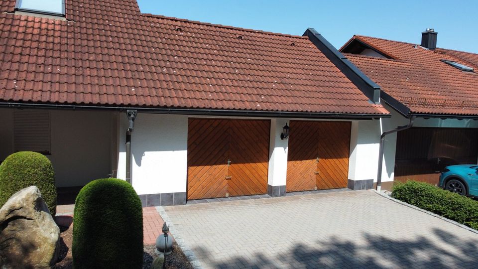 Renoviertes Haus (2/3) zur Miete. Ideal für eine große Familie. Mit Gartennutzung und riesiger eingerichteter Terrasse. Über 200 QM WFL | 6-Zimmer | über 30 QM Nutzfläche in Waldkirchen