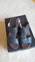 Geox Sommerschuhe Leder 37 incl Versand Nordrhein-Westfalen - Solingen Vorschau