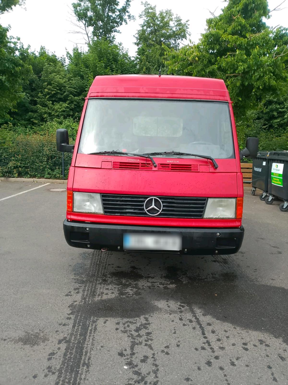Abbildung des Autos abschlepper mercedes MB …