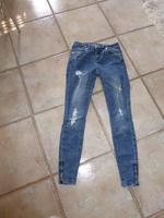 Jeans lang blau schmal Rissstellen in Gr. 25/32 von Only Sachsen - Nünchritz Vorschau