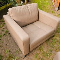 Couch Garnitur 3,2,1er Sitzfläche beschädigt Niedersachsen - Lüneburg Vorschau