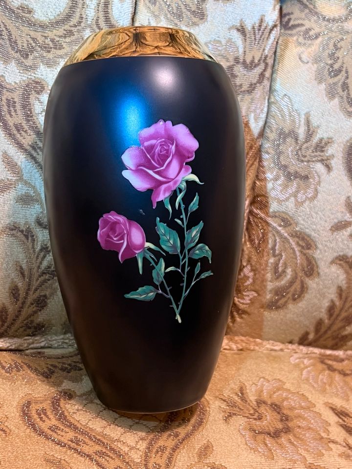 Bavaria Blumen Vase 24 K Gold Matt schwarz Gold mit Rosen Blume in Ramstein-Miesenbach