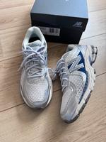 New Balance 860v2 'Northern Lights Pack 41,5 neu Hessen - Wiesbaden Vorschau